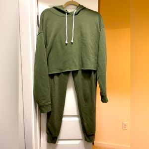 Wild Fable cropped hoodie and jogger set
